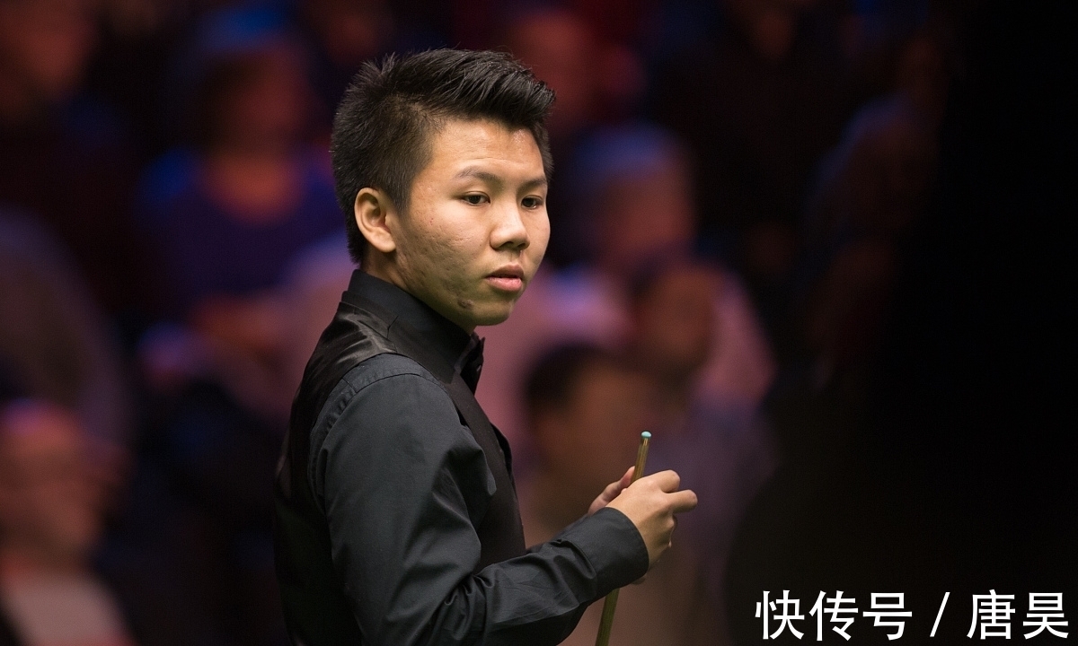 个运动员的 个运动员的