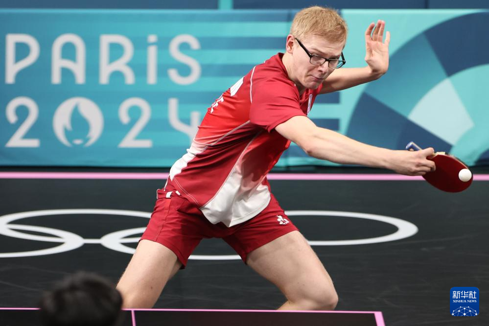 平台上被放 平台上被放