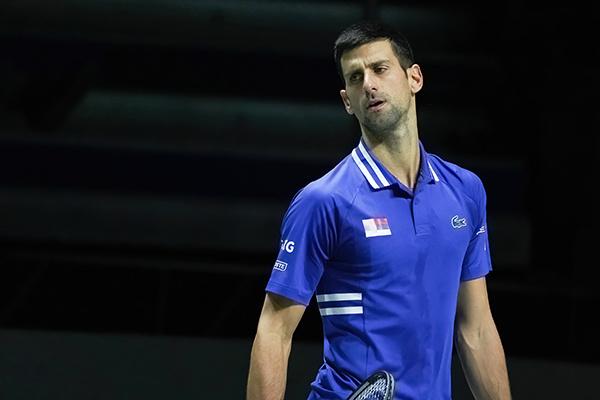 两场比赛都 两场比赛都