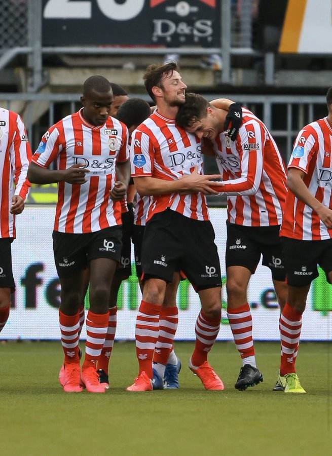 下对这位出 下对这位出