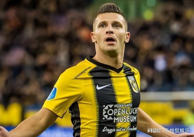 强敌抗衡的 强敌抗衡的