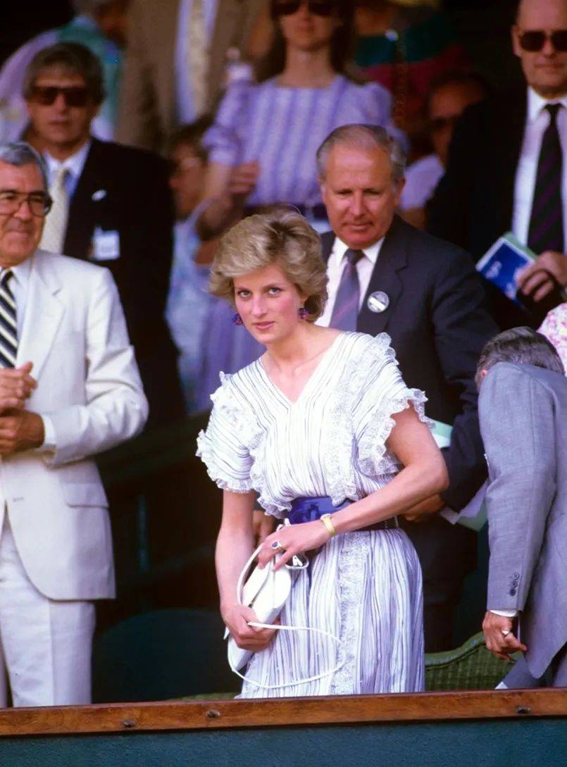 是决定资格 是决定资格